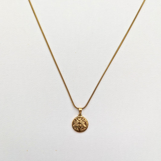 BEELOVED Waterproof Bee Necklace 18k Gold