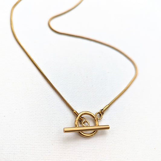 HALO Waterproof 18k Gold Toggle Necklace